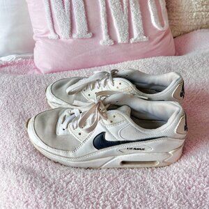 Women's Nike Air Max 90 -- Size 7